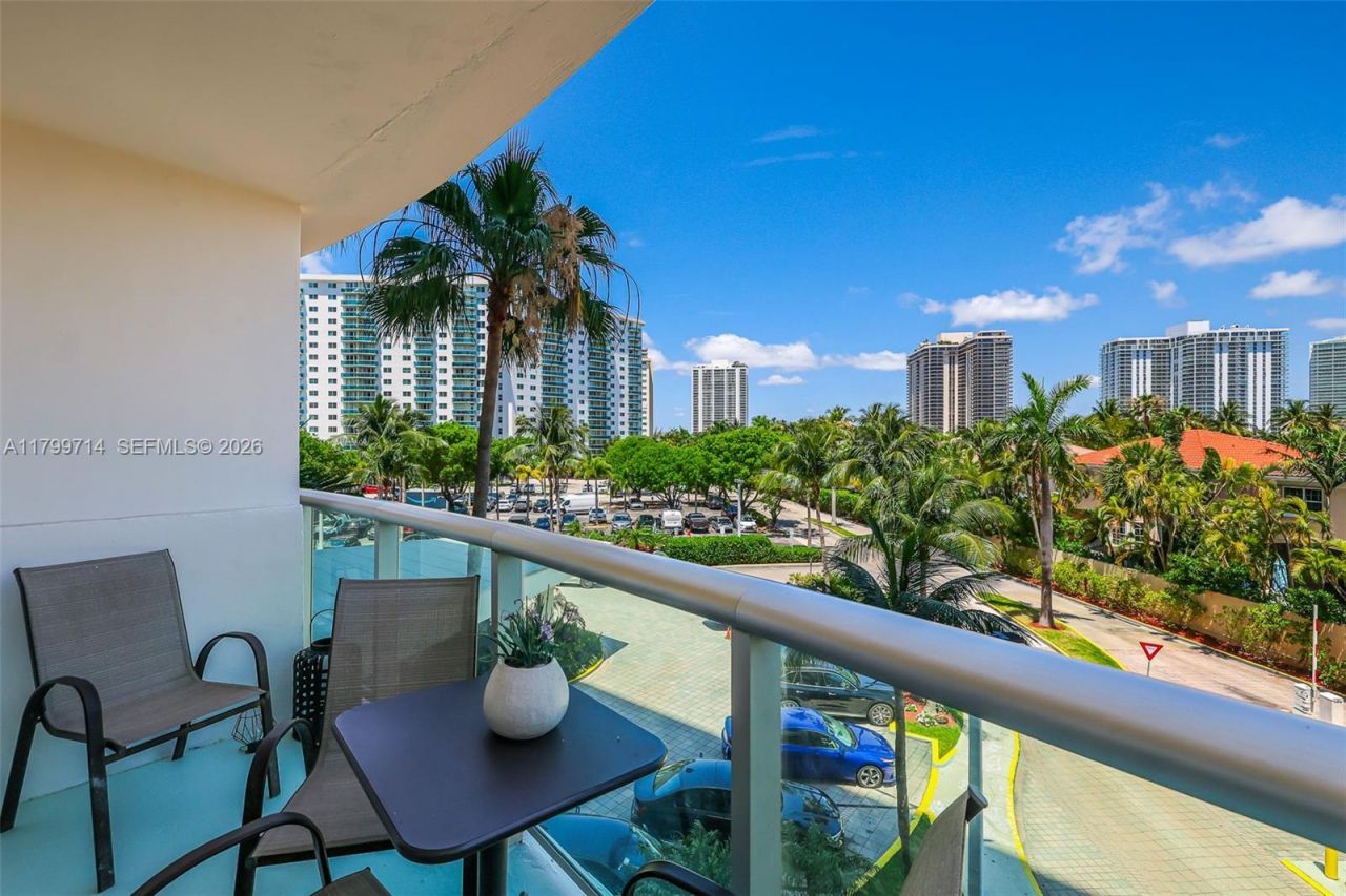 19370 Collins Ave, Unit 324, Sunny Isles Beach, FL 33160 Photo
