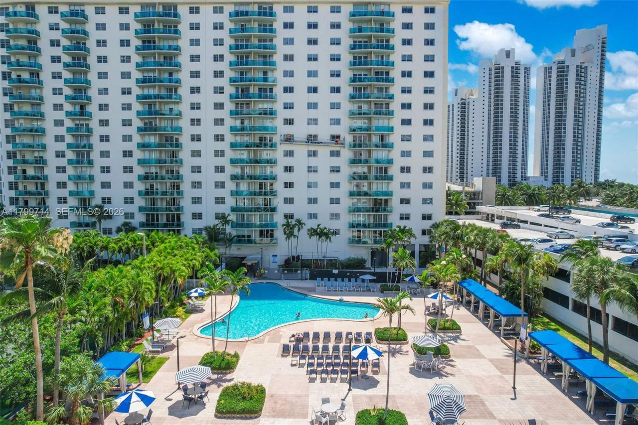 19370 Collins Ave, Unit 324, Sunny Isles Beach, FL 33160 Photo