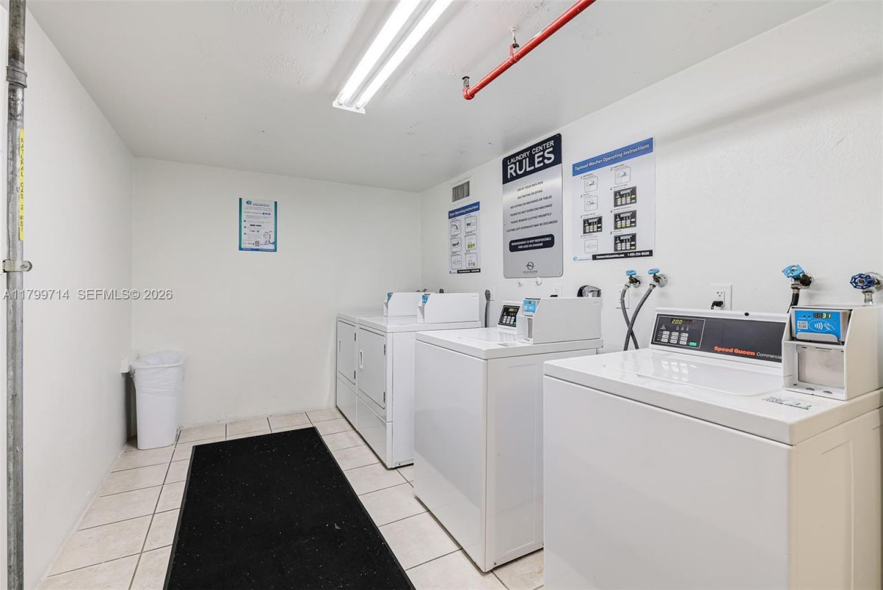 19370 Collins Ave, Unit 324, Sunny Isles Beach, FL 33160 Photo