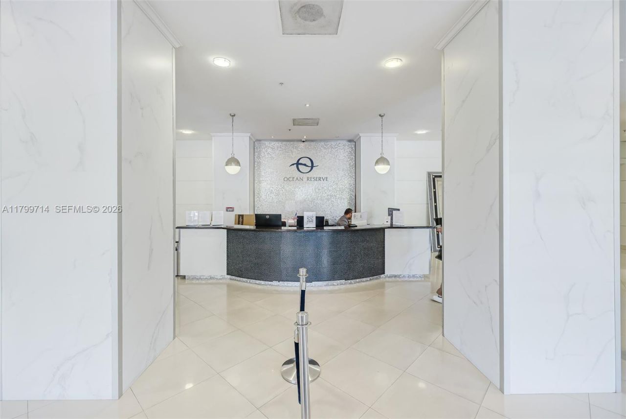 19370 Collins Ave, Unit 324, Sunny Isles Beach, FL 33160 Photo