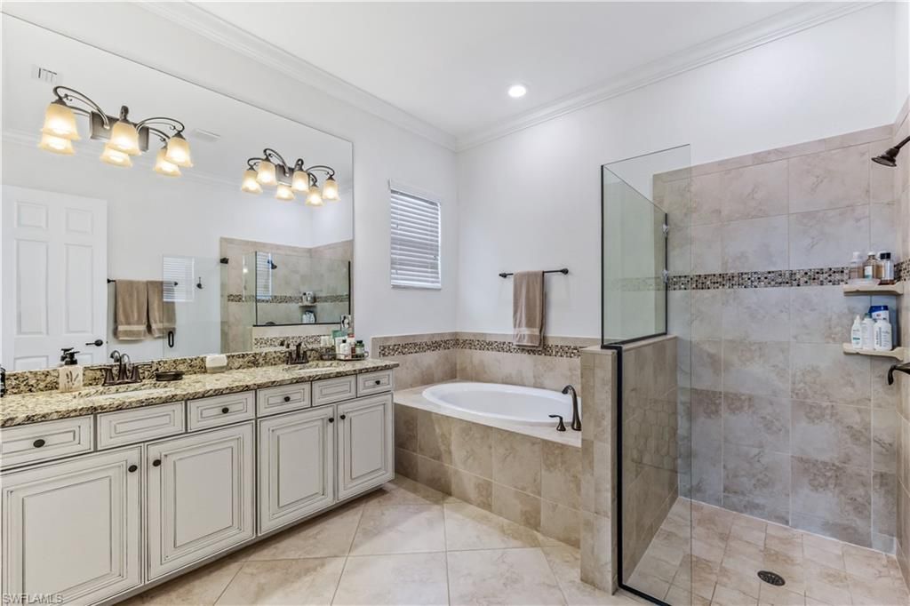 28111 Wicklow Ct, Bonita Springs, FL 34135 Photo