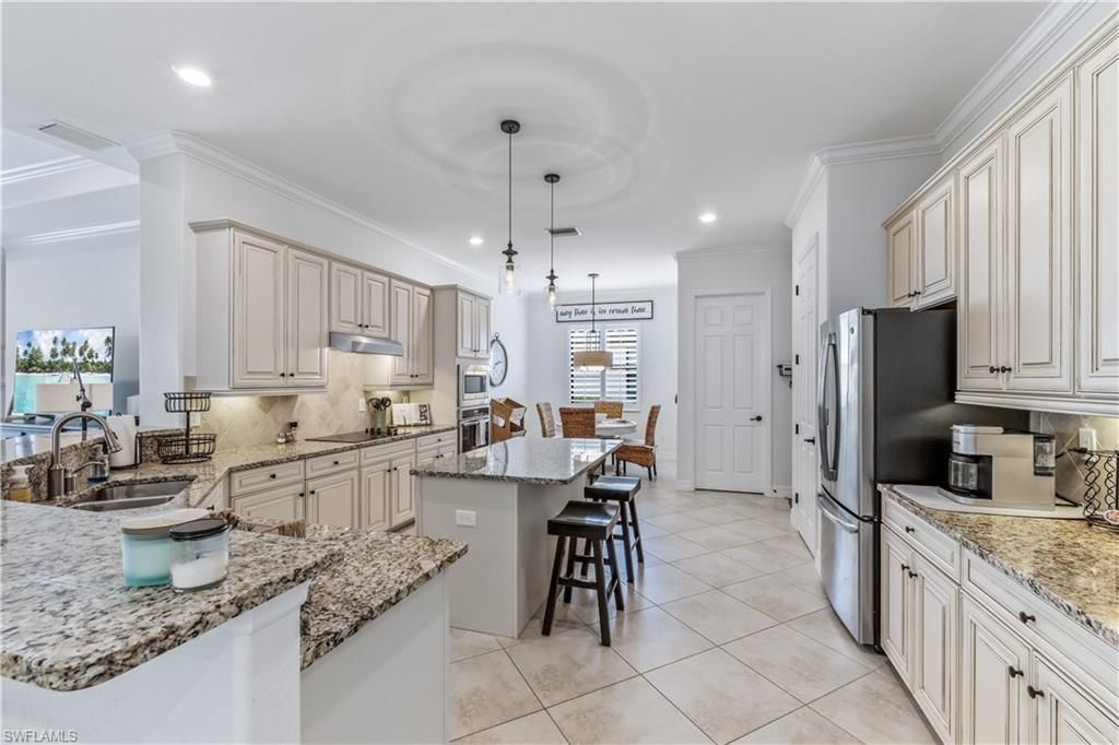 28111 Wicklow Ct, Bonita Springs, FL 34135 Photo
