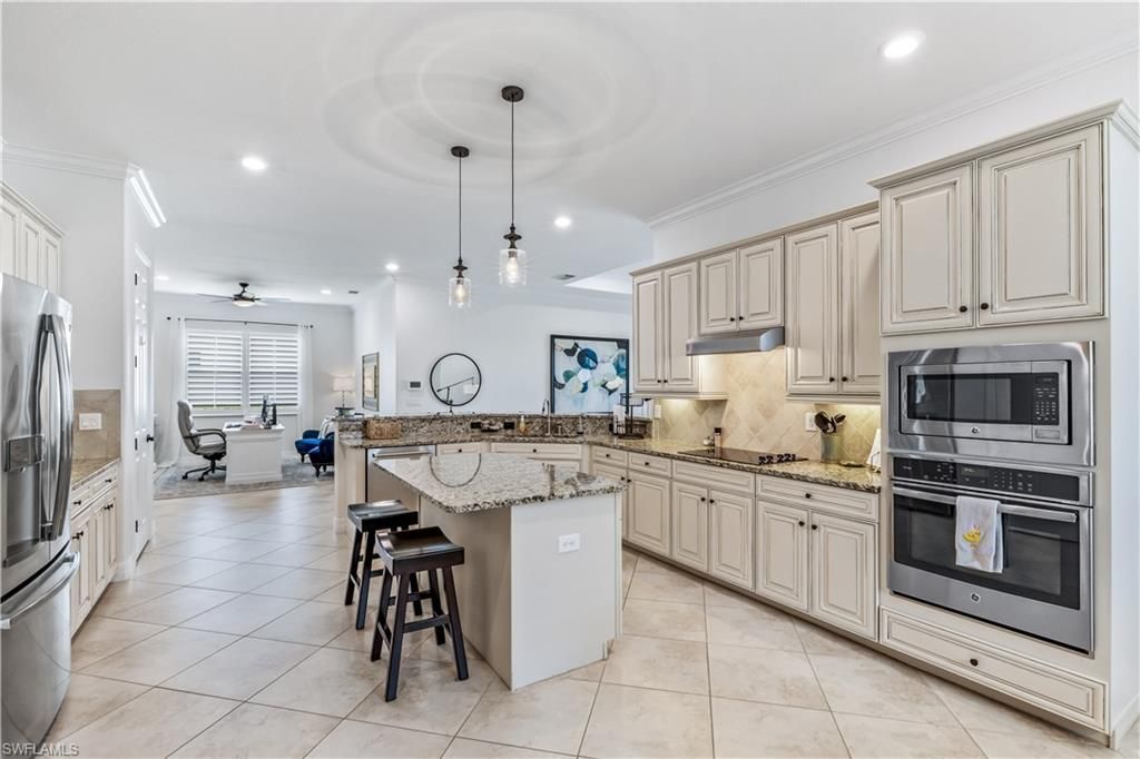 28111 Wicklow Ct, Bonita Springs, FL 34135 Photo