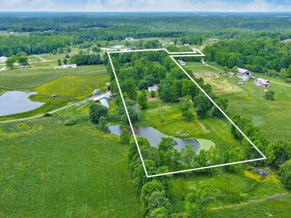 60 Greenview Lane, Crossville, TN 38571