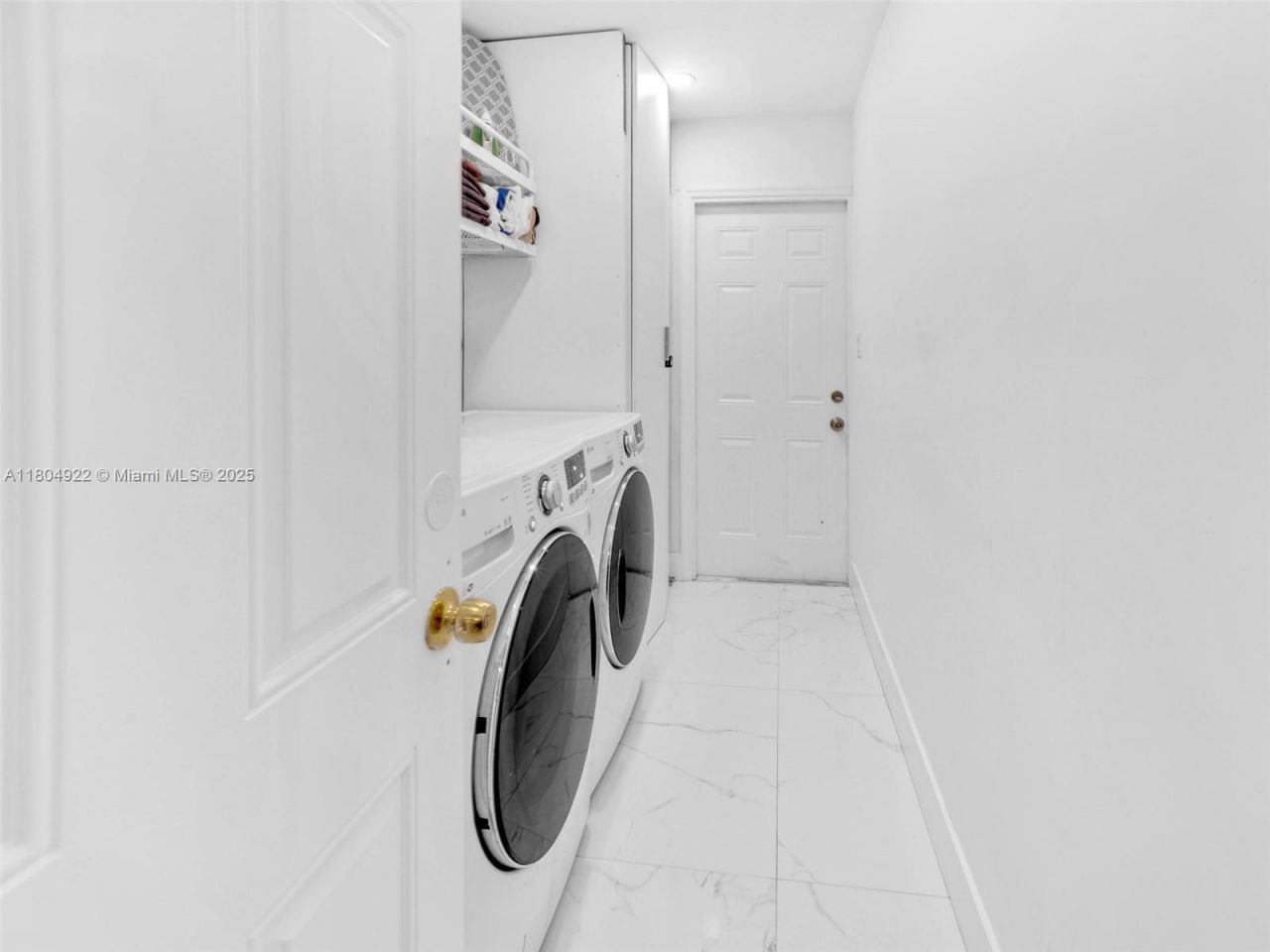 421 W Pembroke Rd, Hallandale Beach, FL 33009 Photo