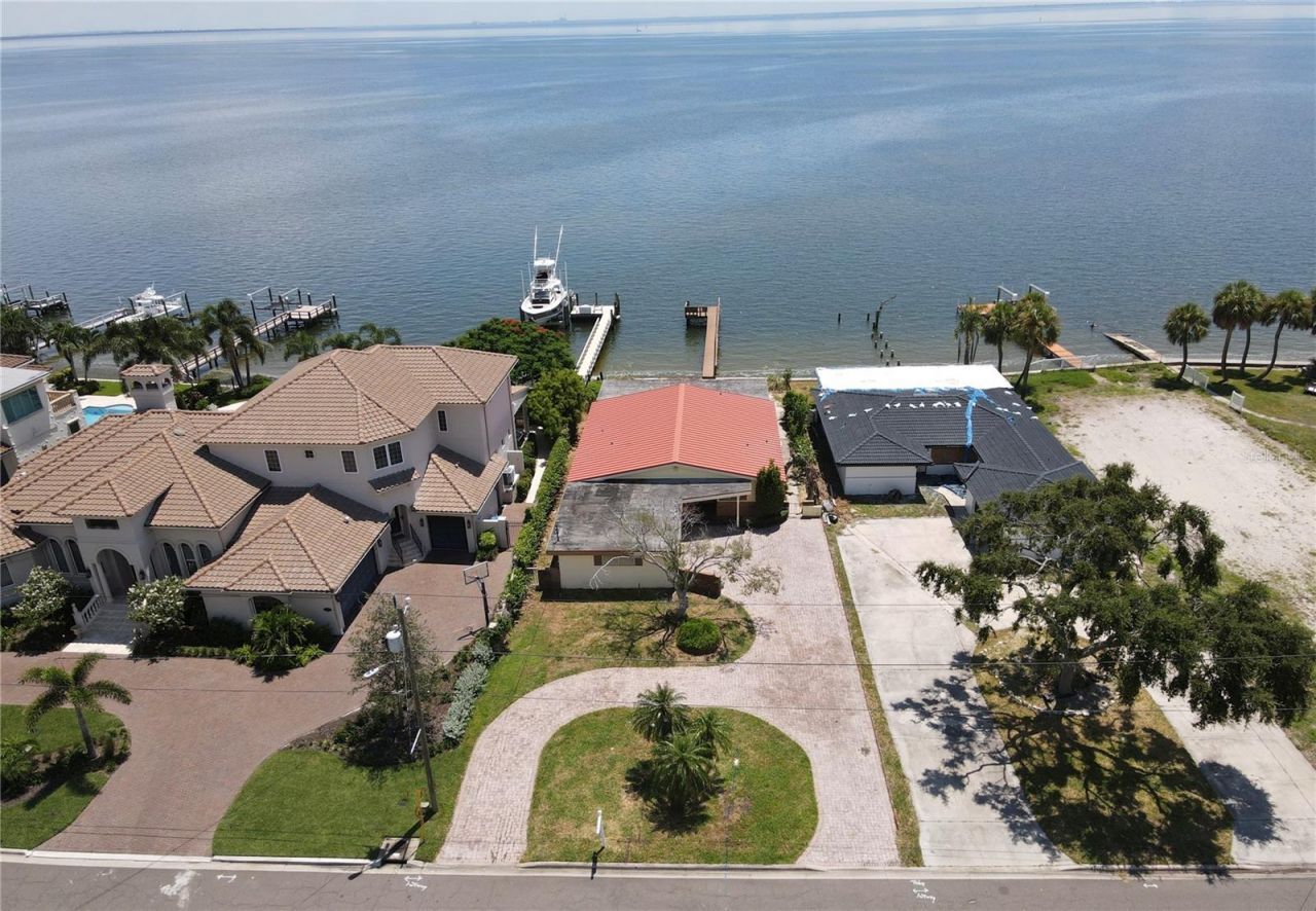 3227 Bayshore Boulevard Ne, Saint Petersburg, FL 33703 Photo