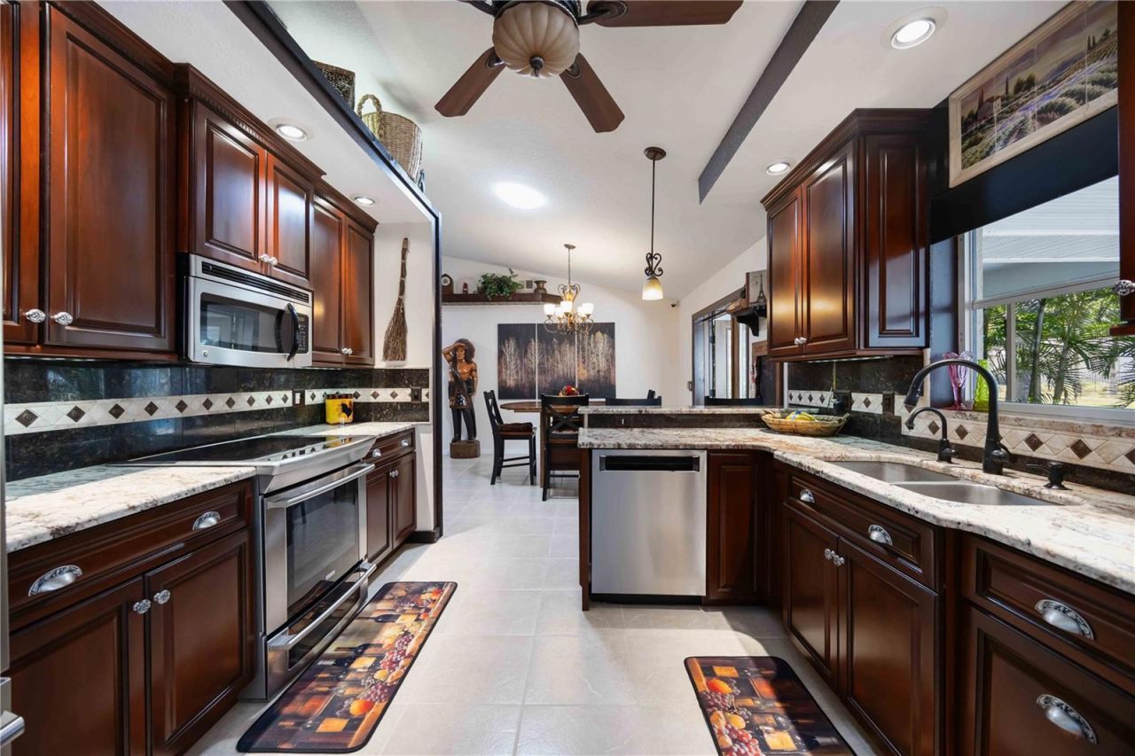 4225 Ulman Avenue, North Port, FL 34286 Photo