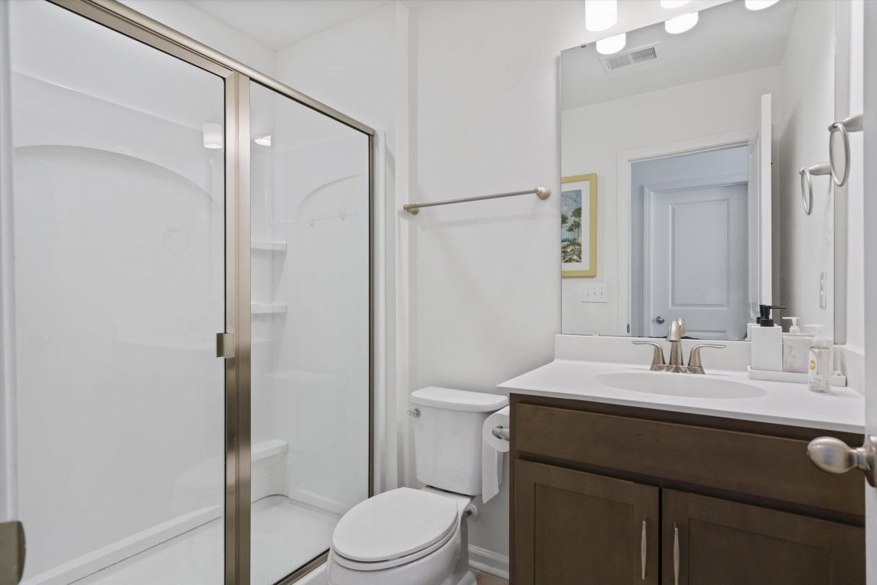 101 Caleb Court Photo 16