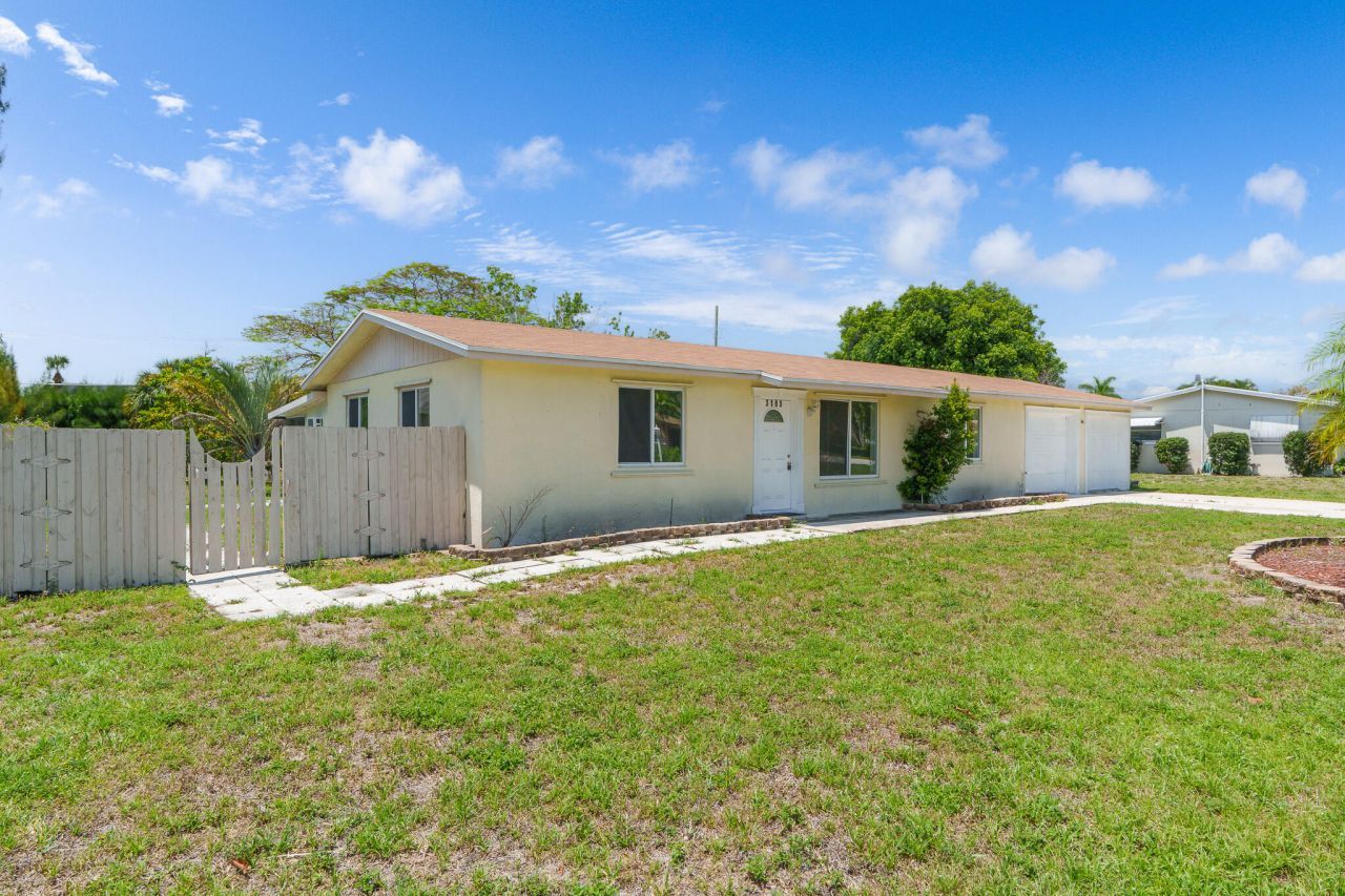 3180 Carol Avenue, Palm Springs, FL 33461 Photo