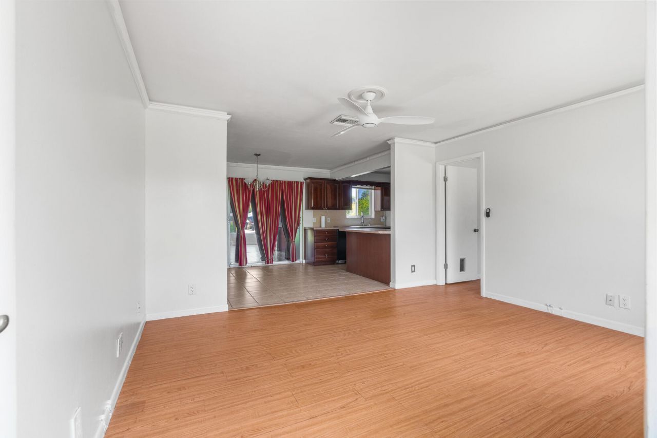 3180 Carol Avenue, Palm Springs, FL 33461 Photo