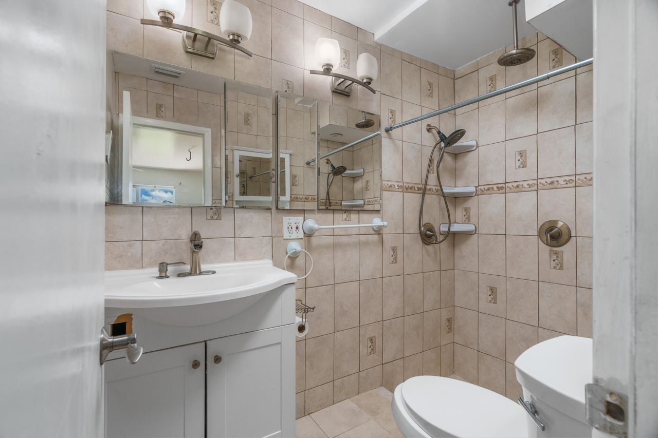 3180 Carol Avenue, Palm Springs, FL 33461 Photo