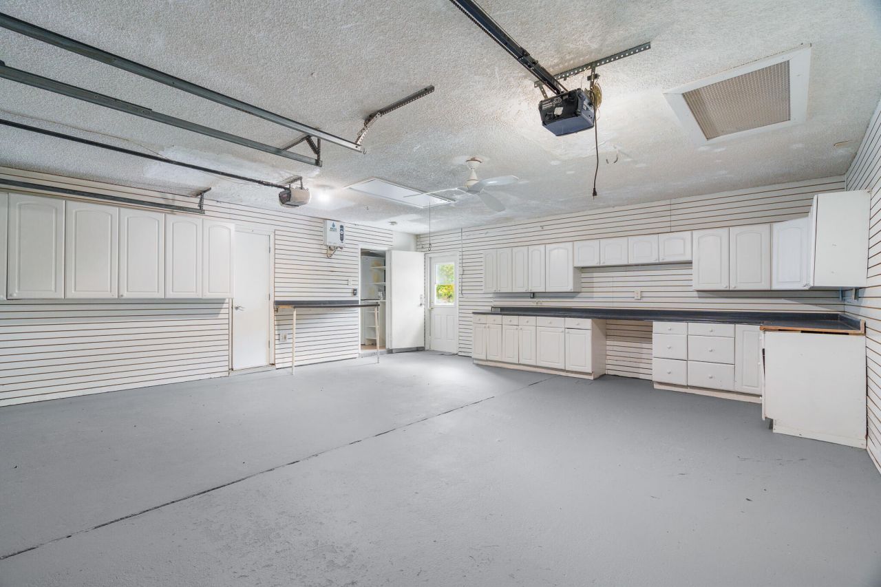 3180 Carol Avenue, Palm Springs, FL 33461 Photo