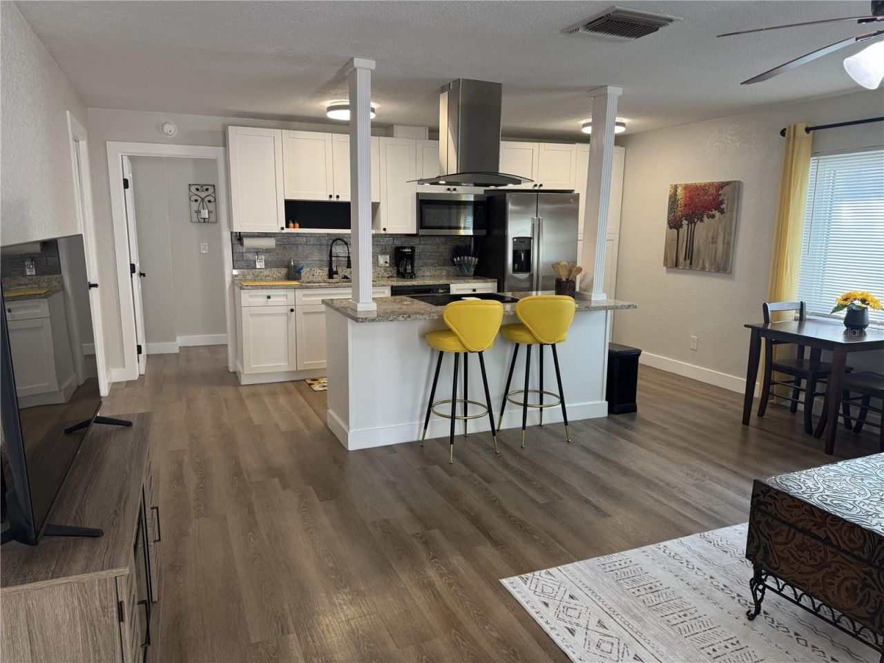 418 40th Avenue S, Saint Petersburg, FL 33705 Photo