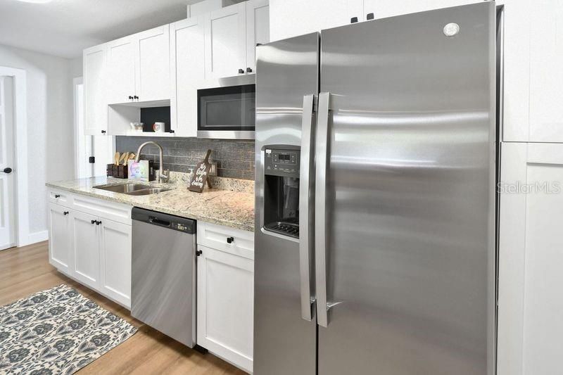 418 40th Avenue S, Saint Petersburg, FL 33705 Photo