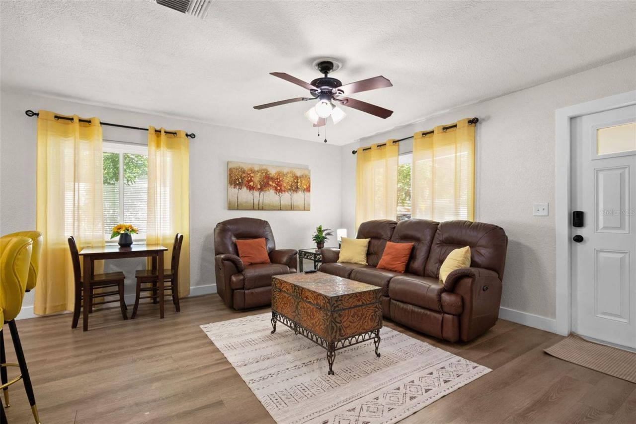 418 40th Avenue S, Saint Petersburg, FL 33705 Photo