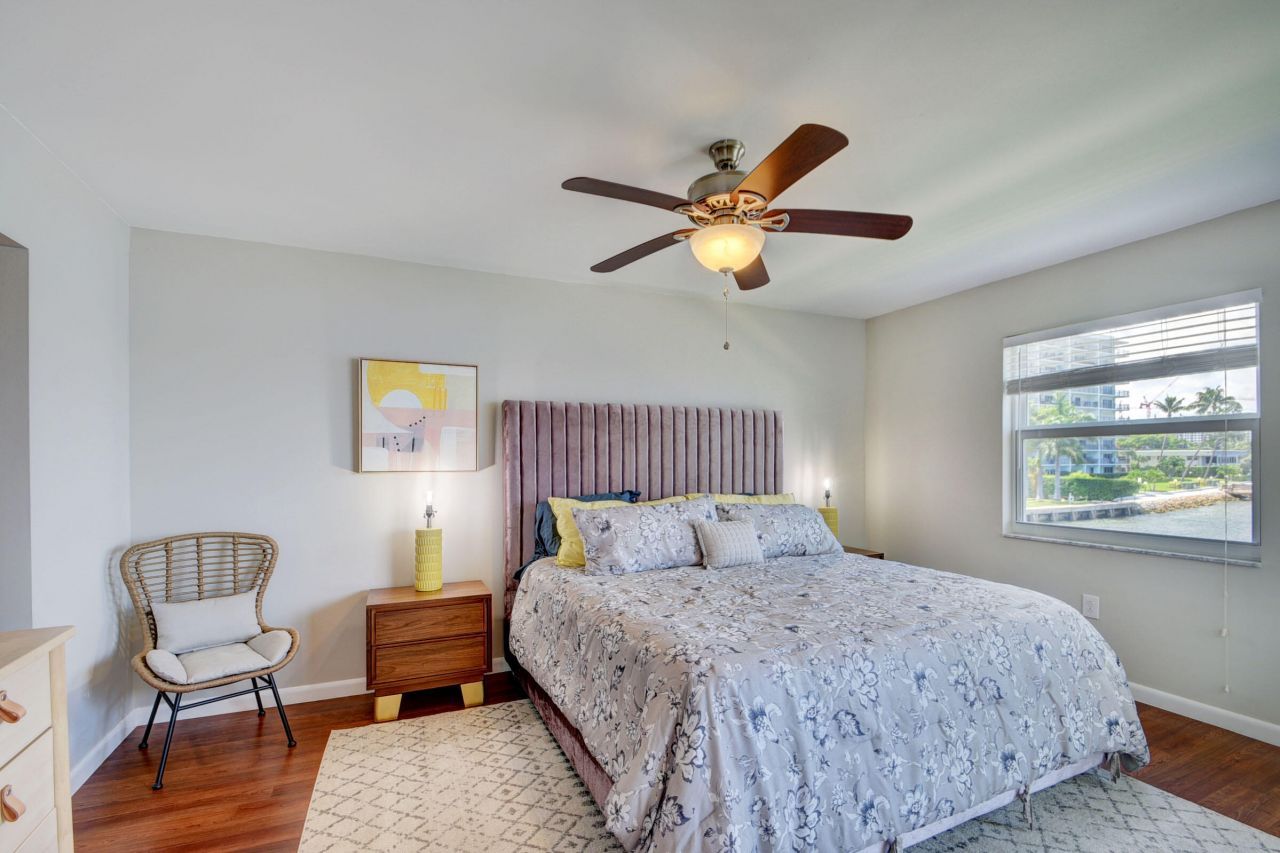 410 Wilma Circle, Unit 204, Riviera Beach, FL 33404 Photo