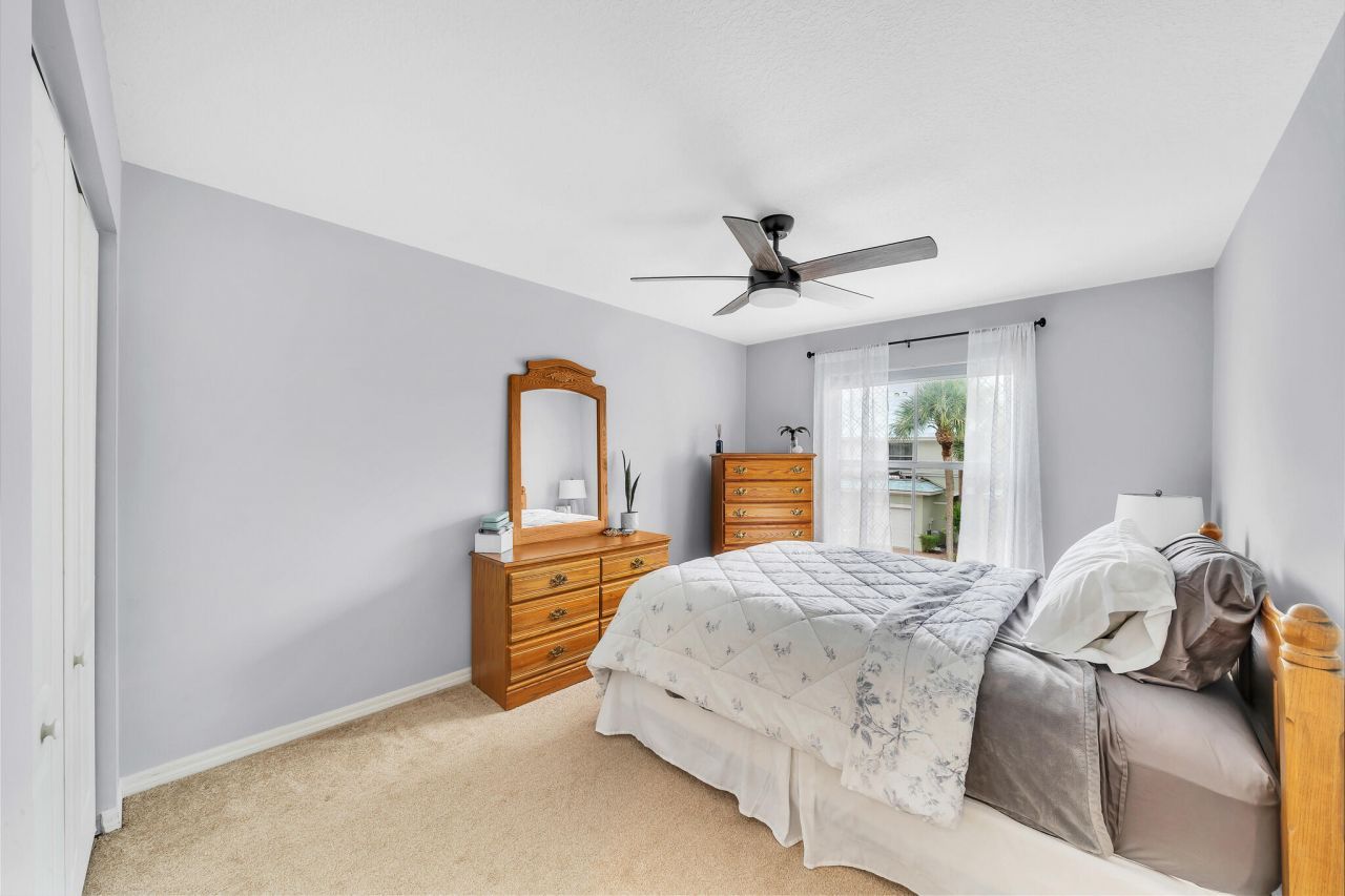 6086 Seminole Gardens Circle, Riviera Beach, FL 33418 Photo