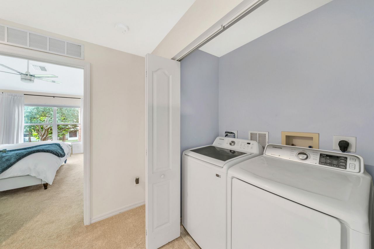 6086 Seminole Gardens Circle, Riviera Beach, FL 33418 Photo