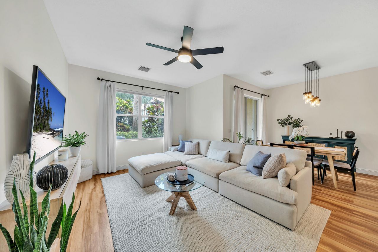 6086 Seminole Gardens Circle, Riviera Beach, FL 33418 Photo