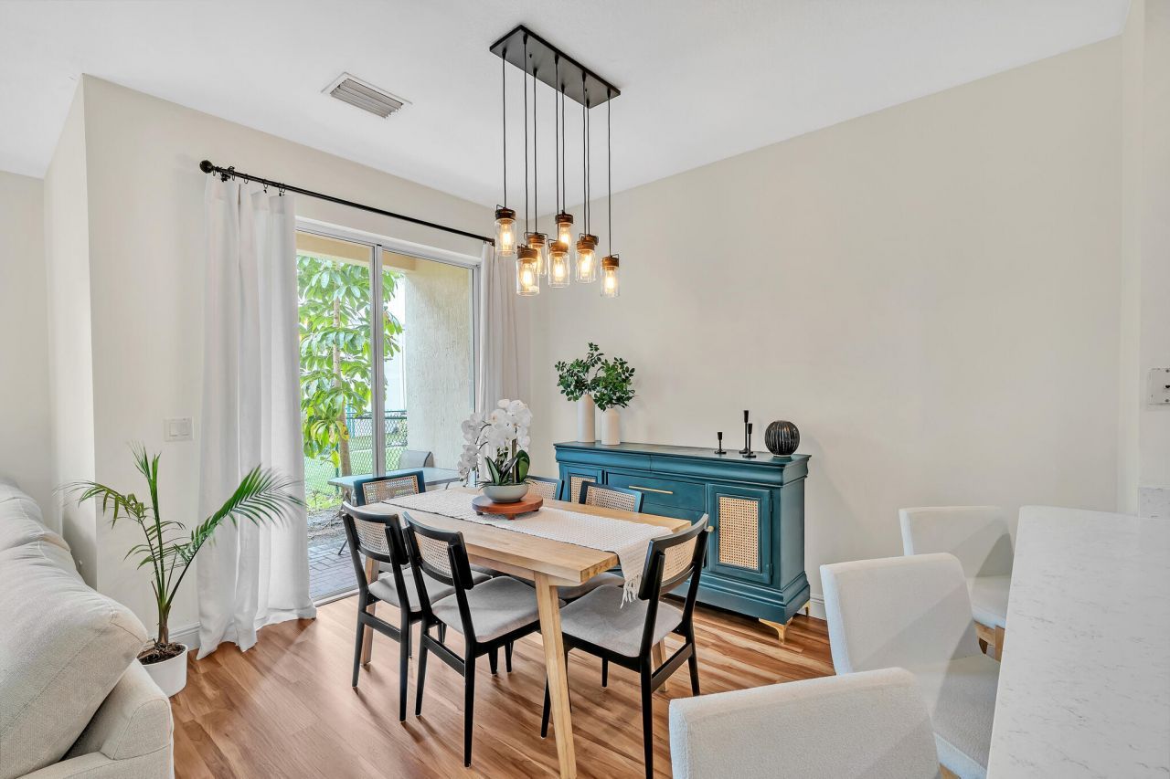 6086 Seminole Gardens Circle, Riviera Beach, FL 33418 Photo