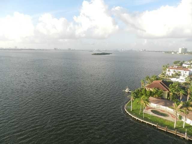 11930 N Bayshore Drive N, Unit 706, North Miami, FL 33181 Photo