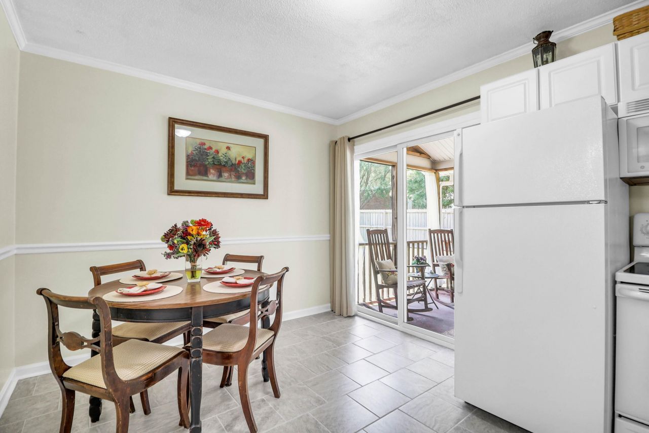 1816 Mepkin Road Photo 10