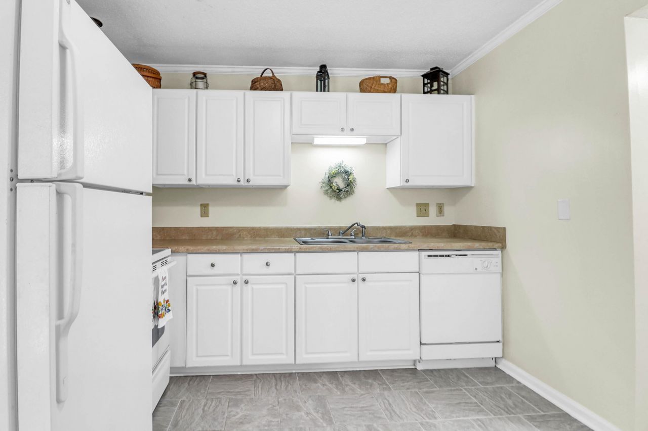 1816 Mepkin Road Photo 13