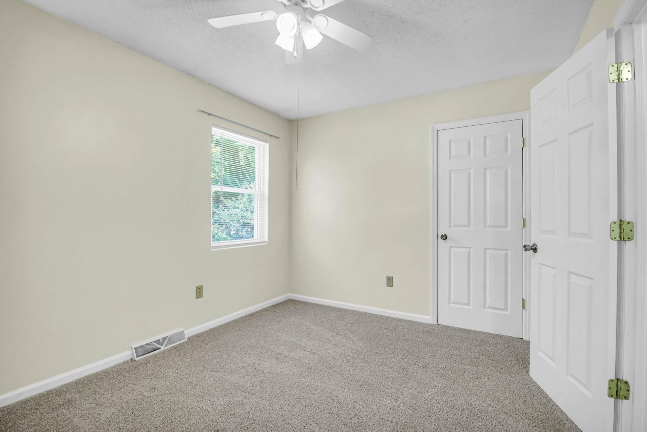 1816 Mepkin Road Photo 18