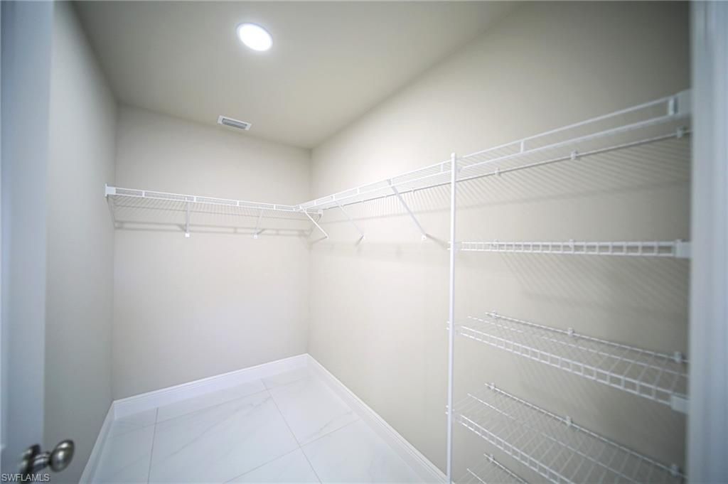 1962 Leghorn St, Lehigh Acres, FL 33972 Photo