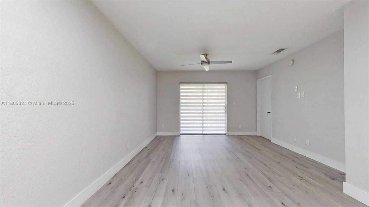 15805 W Waterside Cir, Unit 202, Sunrise, FL 33326 Photo