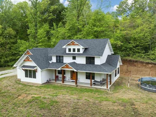 9475 Grotto Road, Terre Haute, IN 47805