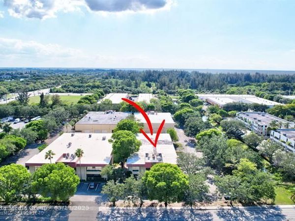 4505 NW 103rd Avenue, Sunrise, FL 33351