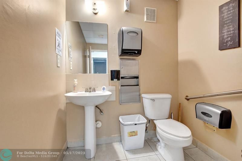 4505 NW 103rd Avenue, Sunrise, FL 33351 Photo