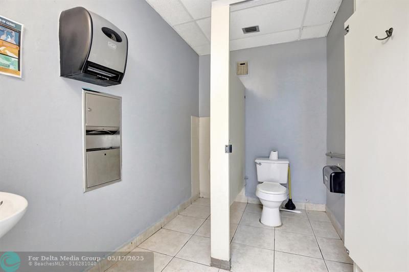 4505 NW 103rd Avenue, Sunrise, FL 33351 Photo