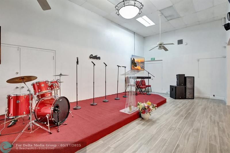 4505 NW 103rd Avenue, Sunrise, FL 33351 Photo