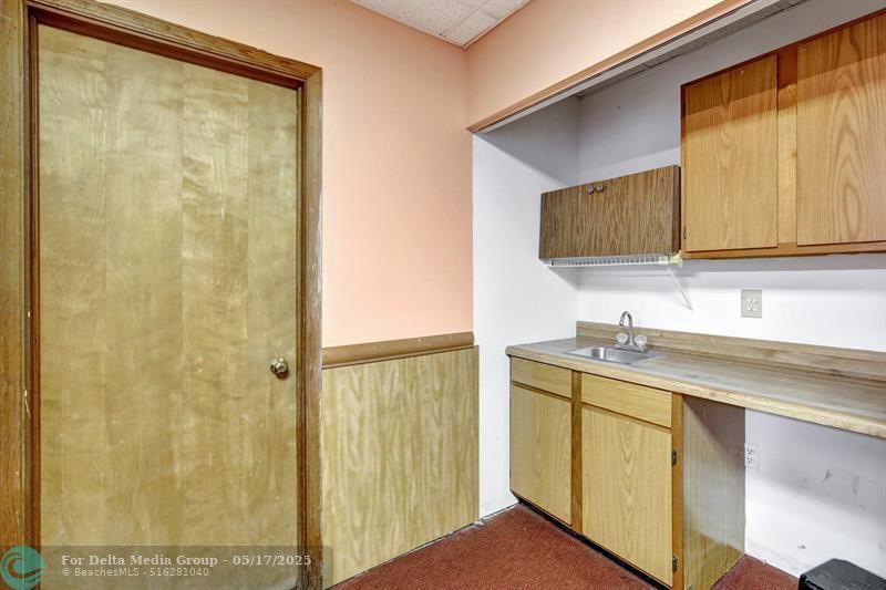 4505 NW 103rd Avenue, Sunrise, FL 33351 Photo