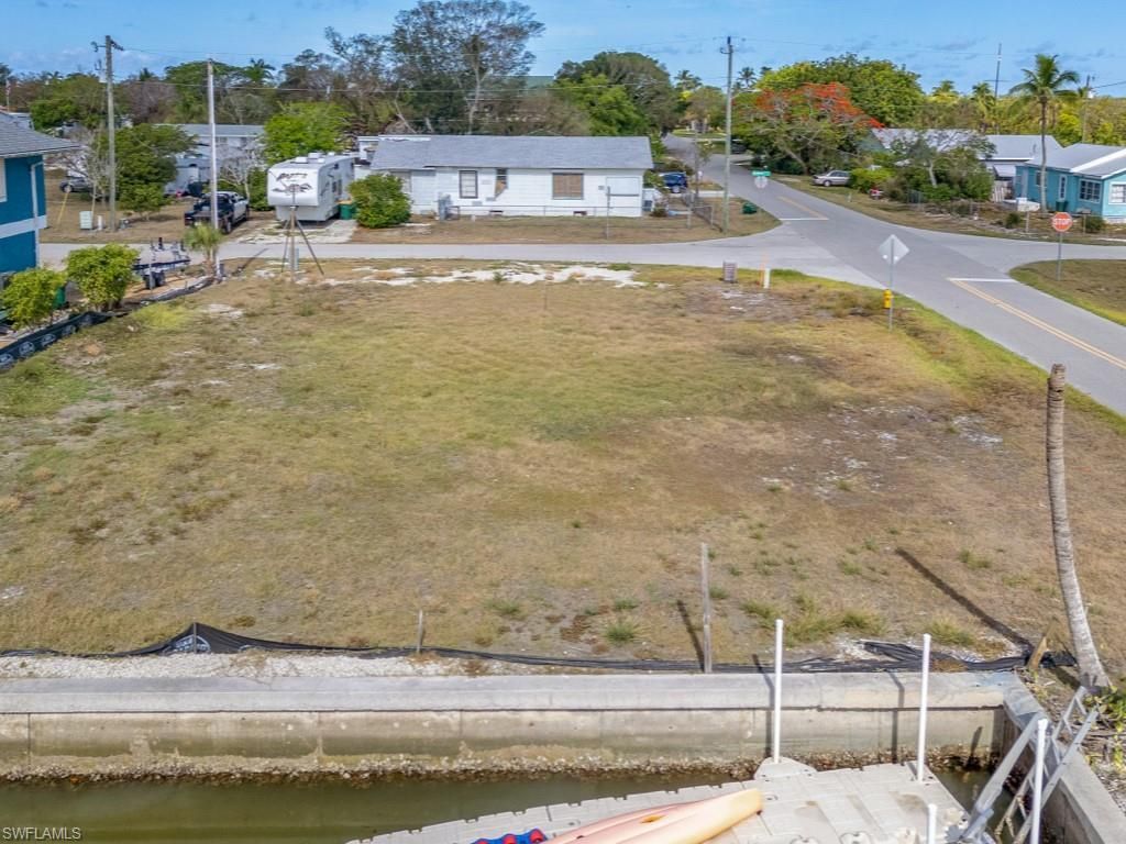 226 Goodland Dr, Goodland, FL 34140 Photo