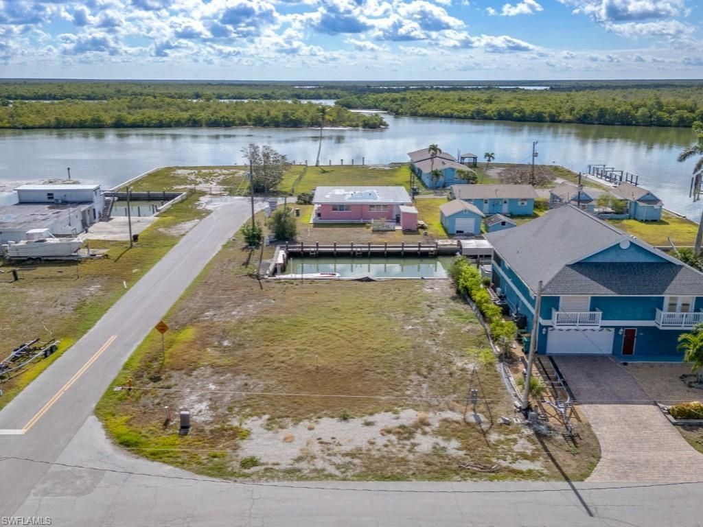 226 Goodland Dr, Goodland, FL 34140 Photo