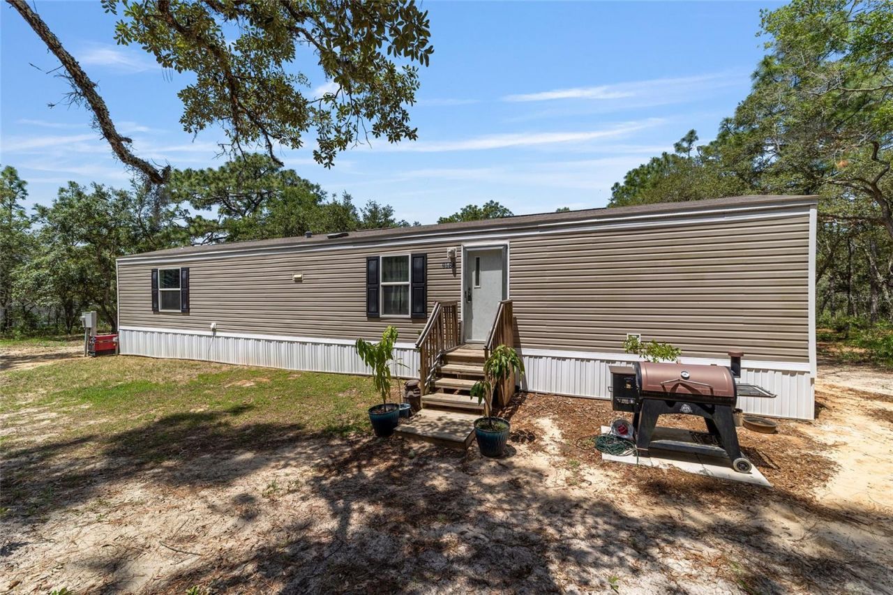9088 S Berkshire Avenue, Inverness, FL 34452 Photo