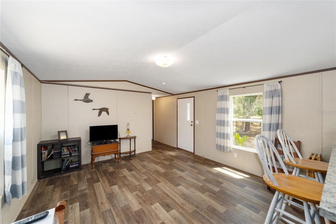 9088 S Berkshire Avenue, Inverness, FL 34452 Photo