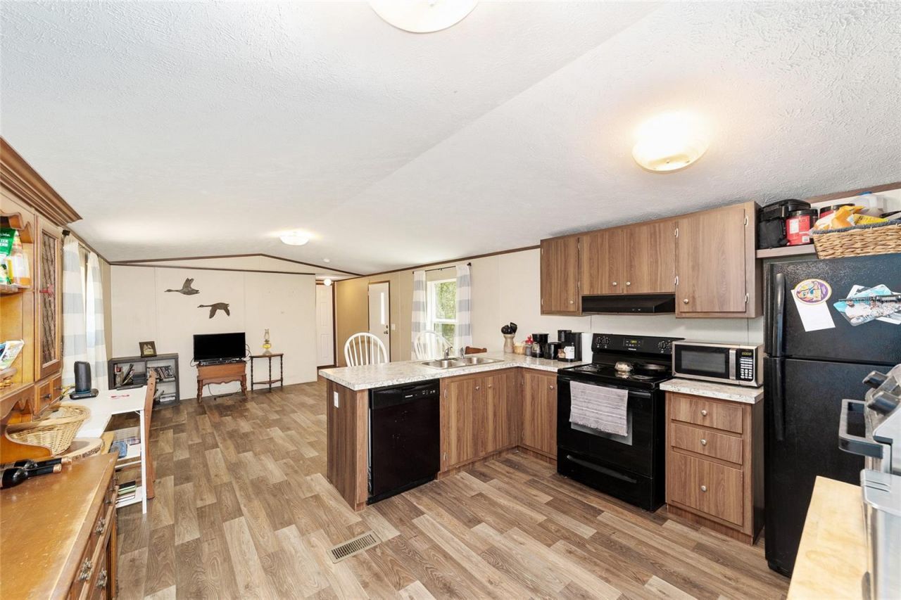 9088 S Berkshire Avenue, Inverness, FL 34452 Photo