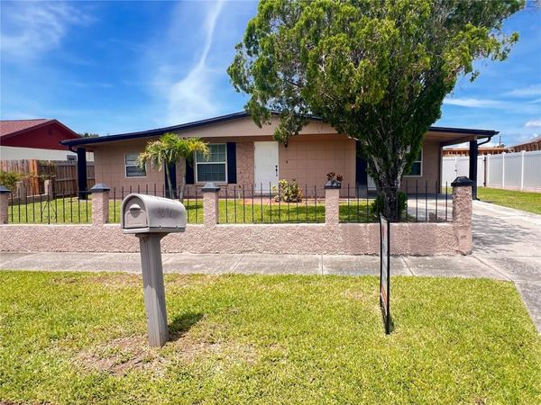 4812 BONITA VISTA DRIVE, TAMPA, FL 33634