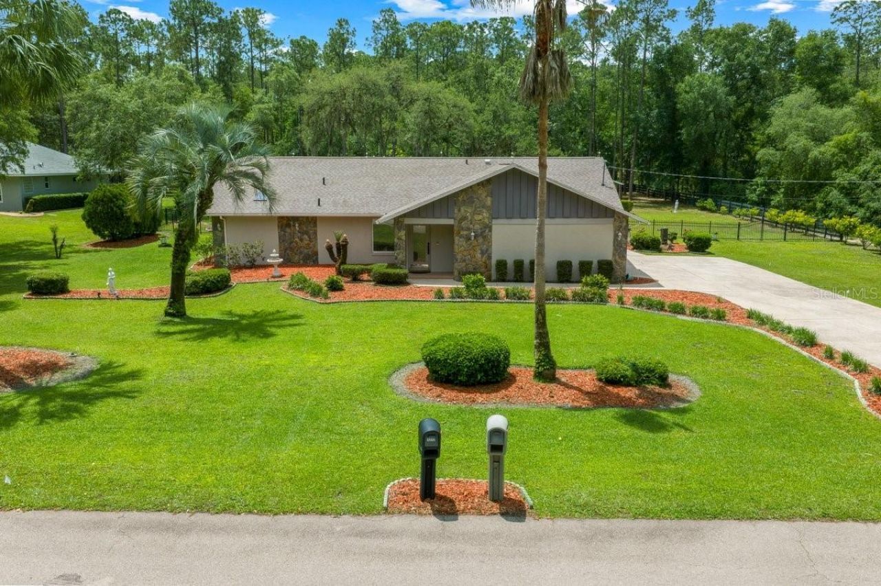 1212 W Redding Street, Hernando, FL 34442 Main Photo