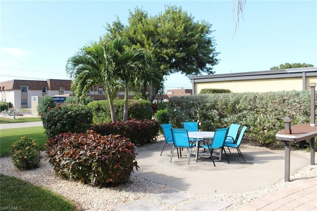 4103 SE 19th Ave, Unit 206, Cape Coral, FL 33904 Photo