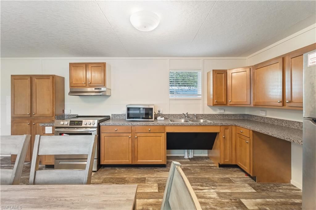 5545 State Road 29 S, Labelle, FL 33935 Photo