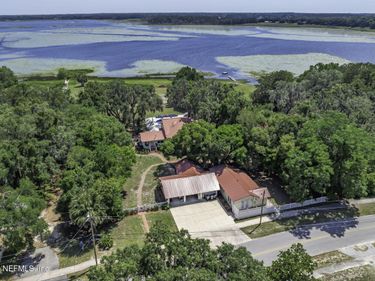 561 SE LAKEVIEW Drive, Keystone Heights, FL 32656