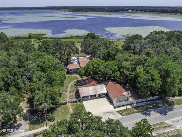 561 SE LAKEVIEW Drive, Keystone Heights, FL 32656