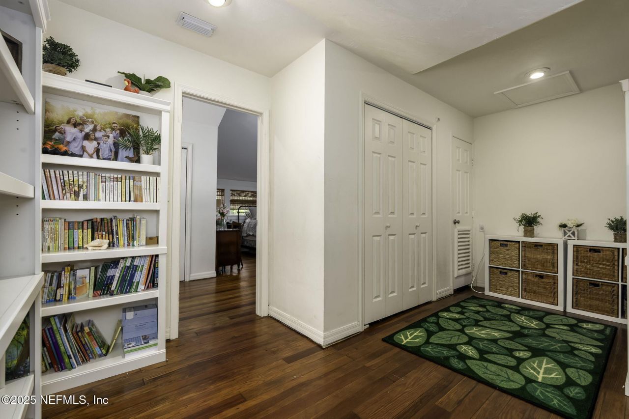 561 SE Lakeview Drive, Keystone Heights, FL 32656 Photo