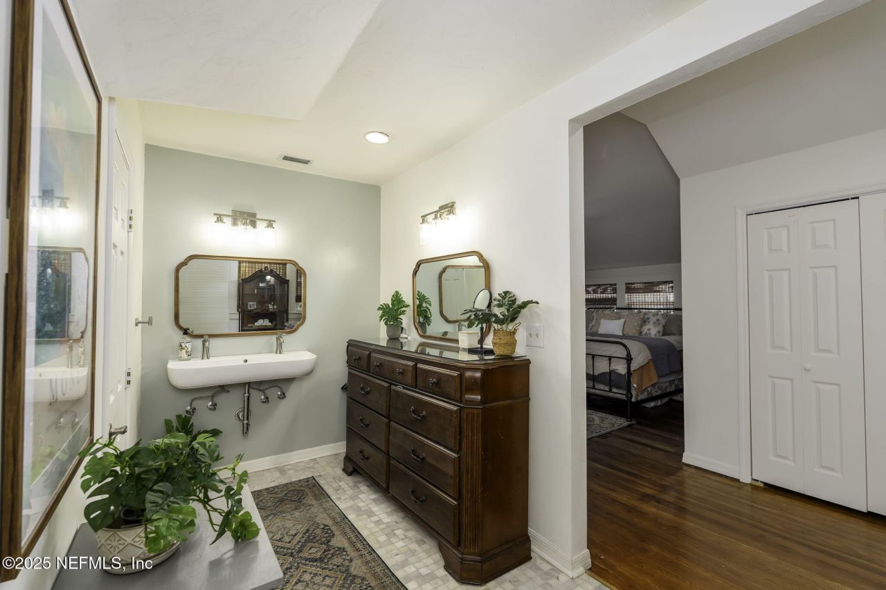 561 SE Lakeview Drive, Keystone Heights, FL 32656 Photo