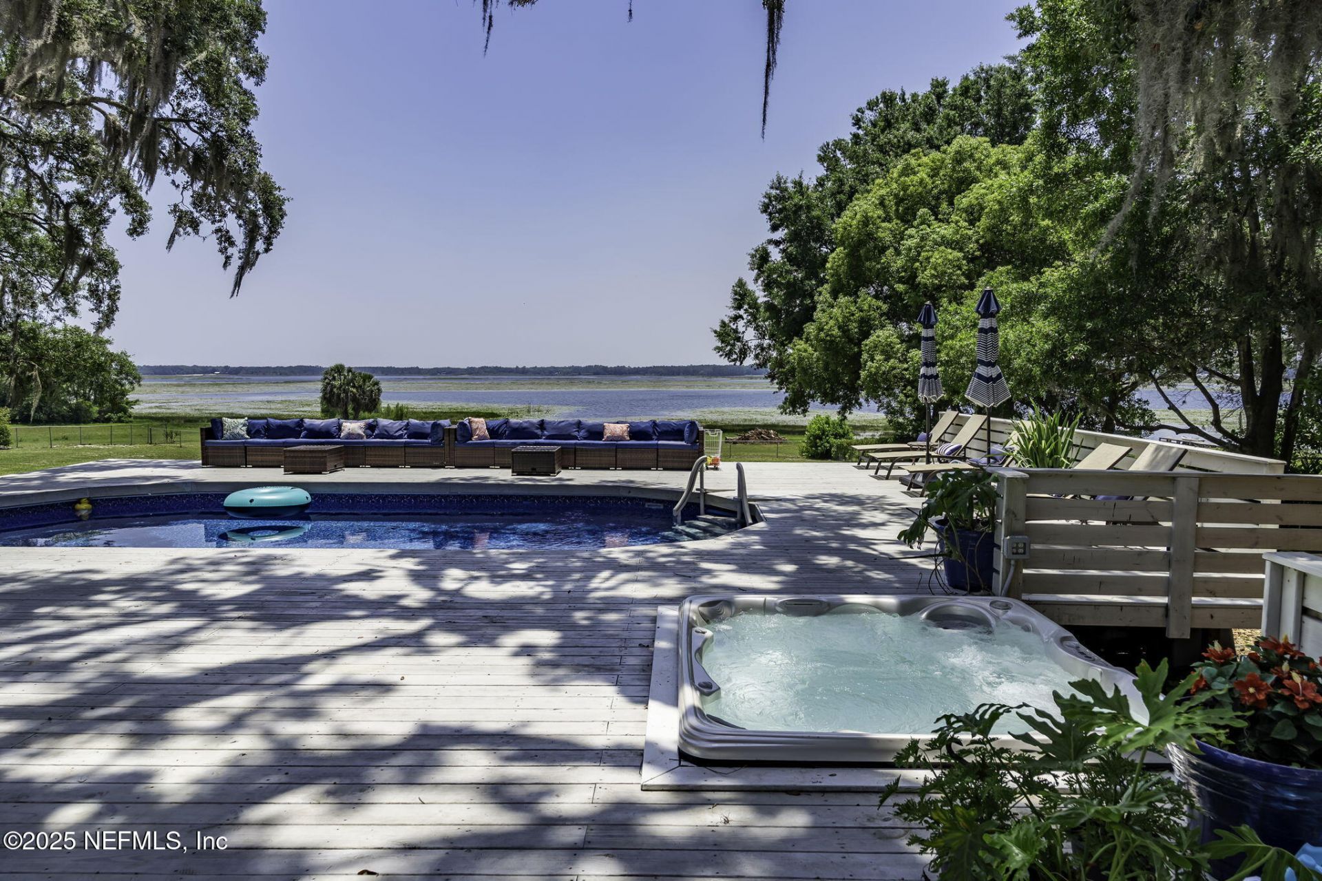 561 SE Lakeview Drive, Keystone Heights, FL 32656 Photo